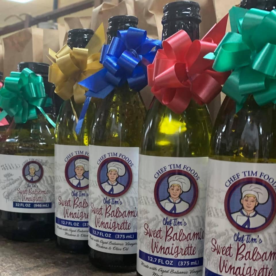 Chef Tim's Sweet Balsamic Vinaigrette salad dressing and marinade. Makes a Great as a Gift for people who love to cook and desire to eat healthy, and/or gluten free. Made in USA.
"Shake, Shake, Shake. Don't Refrigerate"©