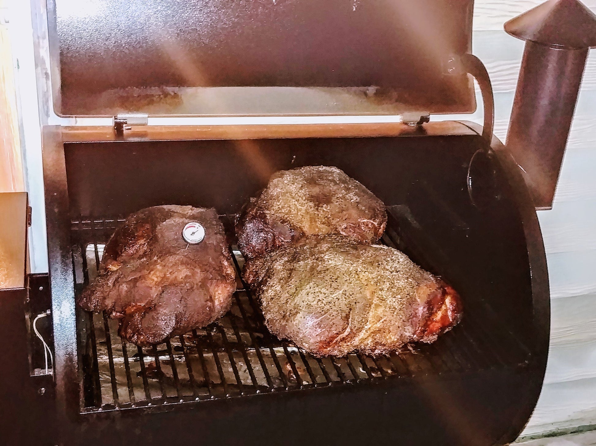 Smoked Pork Butt on a Smoker seasoned with Chef Tim's Savory All Purpose Seasoning. A delightful blend of spices for beef, pork, chicken, seafood, veal & lamb, including roasts, steaks, chops, loins, fillets, and burgers. Also great on roasted potatoes, fries, pizza, vegetables & soups.
"Anything that walked, swam flew or grew."
Gluten Free & Cholesterol Free & No MSG
Great as a Gift for anyone who loves to Cook, Grill or use in the Smoker. Made in USA