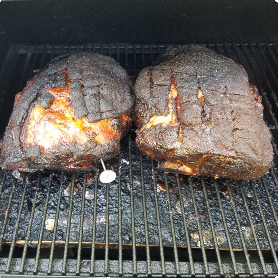 Smoked Pork seasoned with Chef Tim's Savory All Purpose Seasoning and Cajun Cool Blackened Seasoning.  A delightful blend of spices for beef, pork, chicken, seafood, veal & lamb, including roasts, steaks, chops, loins, fillets, and burgers. Also great on roasted potatoes, fries, pizza, vegetables & soups.
"Anything that walked, swam flew or grew."
Gluten Free & Cholesterol Free & No MSG
Great as a Gift for anyone who loves to Cook, Grill or use in the Smoker. Made in USA.