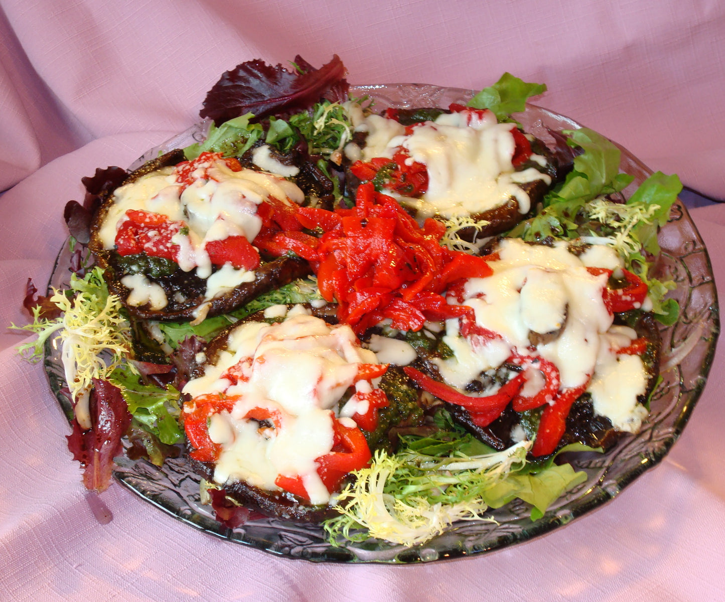 Stuffed Portobello
marinated in Chef Tim's Sweet Balsamic Vinaigrette salad dressing and marinade.  Made with 7 natural Ingredients and is Gluten Free & Cholesterol Free & No MSG
 Makes a Great as a Gift for people who love to cook and desire to eat healthy, and/or gluten free.  Made in USA.
"Shake, Shake, Shake. Don't Refrigerate"©