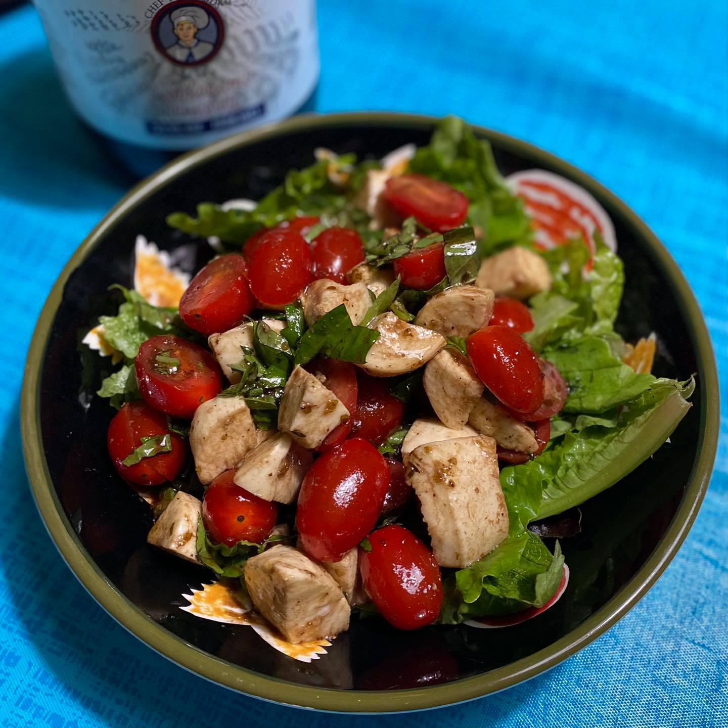 Tomatoes Caprese
A beautiful fresh mozzarella, tomato & basil Italian dish drizzled with tossed with Chef Tim's Sweet Balsamic Vinaigrette salad dressing and marinade.  Made with 7 natural Ingredients and is Gluten Free & Cholesterol Free & No MSG
 Makes a Great as a Gift for people who love to cook and desire to eat healthy, and/or gluten free.  Made in USA.
"Shake, Shake, Shake. Don't Refrigerate"©